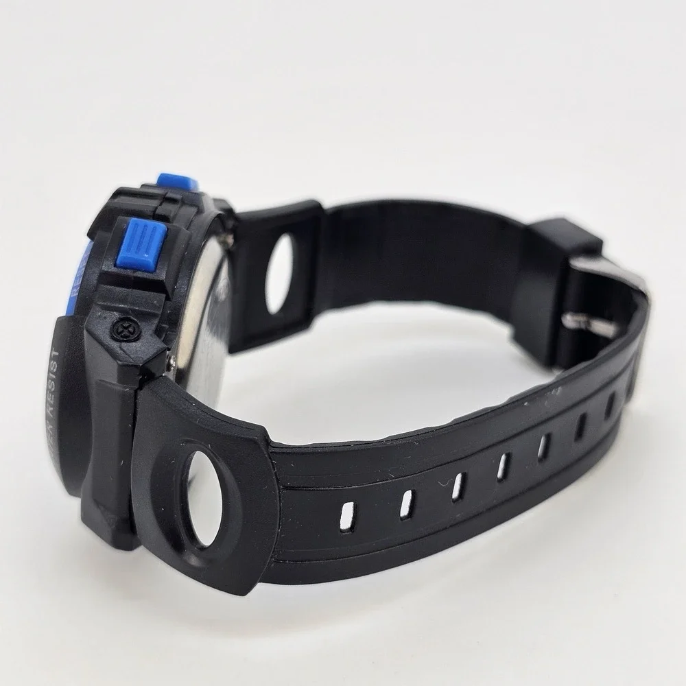 Men's Sport Digital Watch 44MM Black Plastic Bands New Battery‎